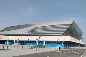 郑州市民游泳健身再添好去处，奥体中心游泳馆5月开门迎客图片