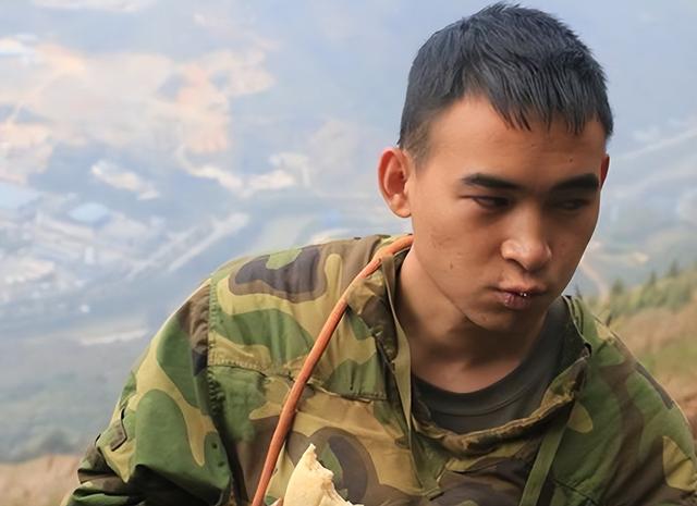 "排雷英雄"杜富国:排雷时不幸受伤,荣获一等功,享受什么待遇