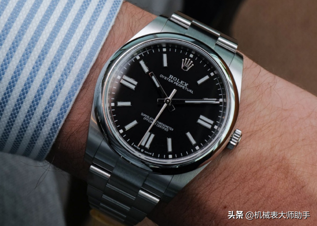 �ֱ���1��7��Ԫ���������Լ۱�֮��������Щ��