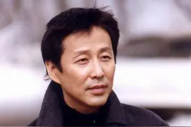 老戏骨陈道明：娶"中国第一女主播"38年无绯闻，今一家幸福图片