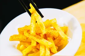 教你在家炸薯条，成本不到2块钱，一做一大盆，学会不要去外面吃图片