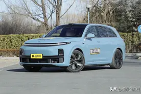 新车 | 31.98万元起售，五座中大型增程式SUV，理想L7实拍解析图片