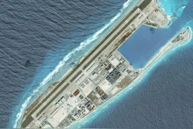 “永暑号”：比福建舰大300倍的“航母”，夜以继日守望我国南海图片