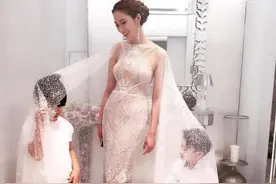 豪门儿媳：8年生4胎，生大儿子公公奖10亿，二儿子公公赠18亿地皮图片