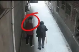 67岁女子搭讪南宁89岁老奶奶，盗走全部积蓄！被抓后还坚称自己是“借款”图片