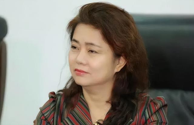 海南电台“女虎”谷晓晶，真不是一般的“好色”！