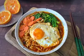 80年代吃过的第一包方便面，如今已难觅踪影，你还记得它的味道吗图片