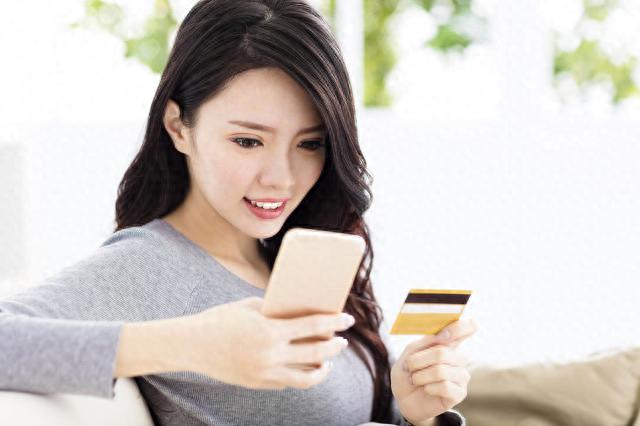 信用卡作用，办信用卡有什么坏处 配图01
