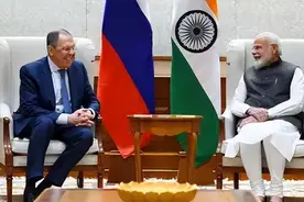 中国的面子都不给？俄罗斯执意卖“图160”给印度，说明了什么？图片