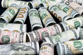 美国人不喜欢存钱吗？储蓄率都下降到6%？其实他们不需要存款？图片