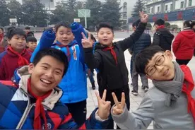 假期最新通知！2022广东中小学暑假时间敲定，家长们瞬间黑脸图片