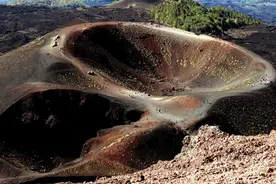 埃特纳火山岛屿酒，地中海的“勃艮第”与“巴罗洛”图片