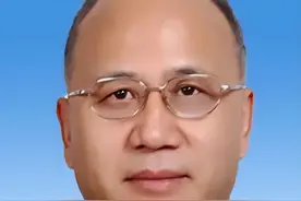 甄占民、余斌履新图片