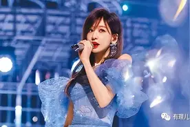 “睫毛弯弯”下的明媚，竟如此美不胜收图片