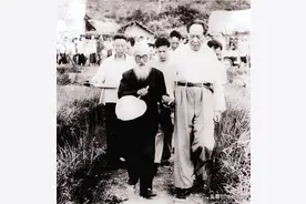 “恋亲不为亲徇私，念旧不为旧谋利，济亲不为亲撑腰” ——毛主席电报、书信中严格自律及家风的故事图片