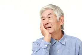 牙齿和寿命的关系被发现？60岁后，牙齿剩多少颗才正常？答案来了图片