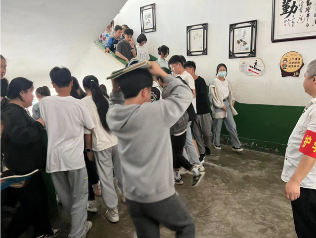 四川省民生研究会新媒体中心-官网