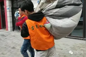 旧衣服回收，怎么收，怎么卖，从中的利润在哪呢？图片