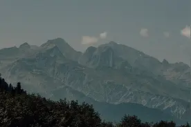 人到中年，别掉进4个陷阱!图片