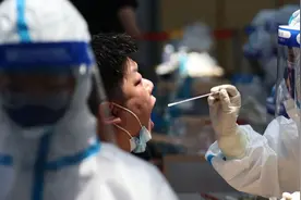 “健康码”的英文是health code吗？“核酸检测”又该怎么说？图片