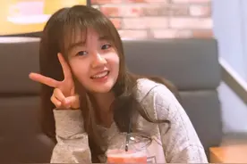 碾压刘亦菲打败高圆圆，最近直男非要把她捧成第一女神图片