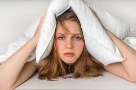 “鬼压床”到底是什么鬼？什么情况下最容易发生？能预防吗？图片