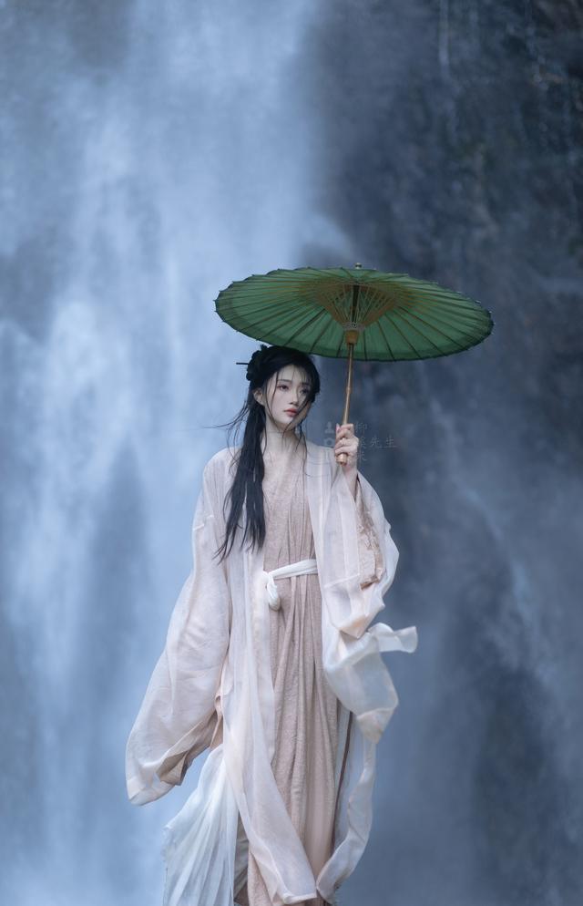 很甜很撩的古风句子,惊艳的古代情话