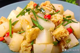 天热人人都爱的凉粉，教你怎么做才好吃，细嫩Q弹，太解馋了图片