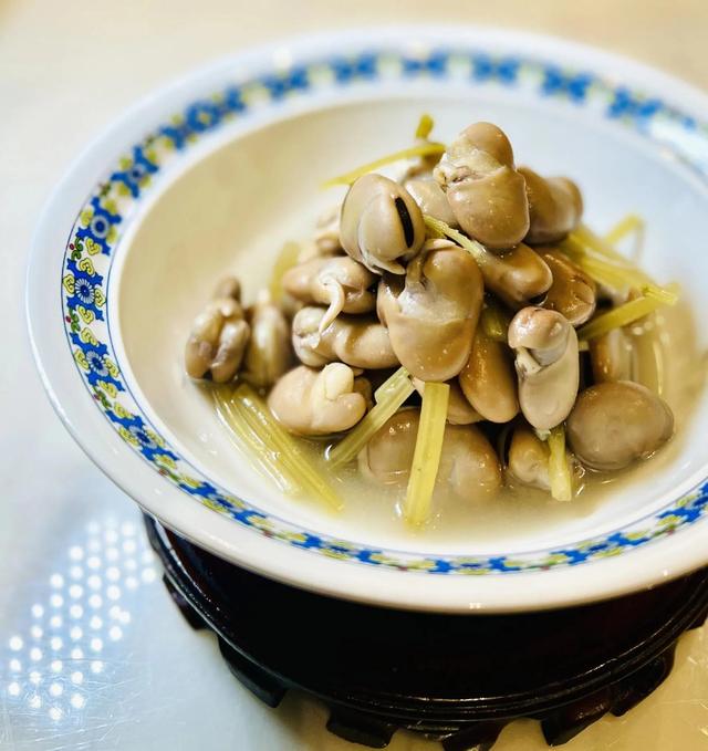 蚕豆小孩能吃花胶吗 蚕豆小孩能吃花胶吗早餐