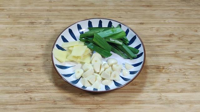 鐒栫緤鑲夛紝璁颁綇涓嶈鐩存帴鐐栵紝涓夋斁涓変笉鏀撅紝骞夸笢缇婅倝鐓茬殑鍋氭硶涓嶈叆涓嶈喕