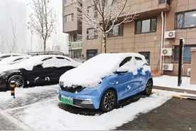 还得靠柴油？东北人为电车改装“水炉子”，续航增加隐患不小图片