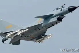 歼-10家族全家福，谁才是“老大”：附性能参数表图片