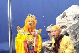 《西游记》中四海龙王怎么那么怂？为啥都姓敖？恐龙怎么也叫龙？图片