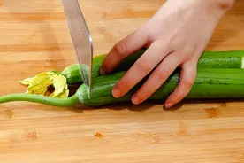 入秋后也能多吃丝瓜，教你5种营养做法，润秋燥，特养人图片