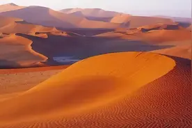 治沙奇迹？中国第一个即将消失的沙漠比海南岛大，80%已成为绿洲图片