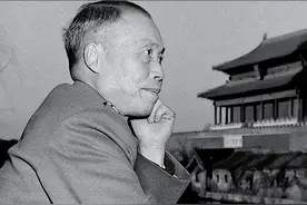 李宗仁捐给国家十二箱赝品字画，毛主席大手一挥，给他12万美金图片