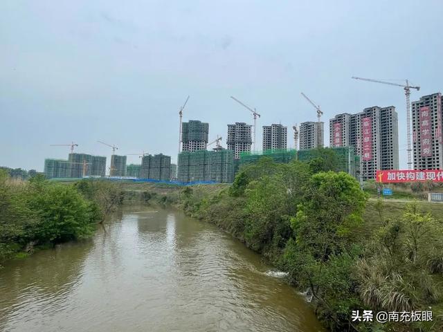 高坪螺溪河沿岸现状，究竟何时能开始打造？