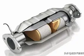 三元催化器是如何工作的，直击三元催化器工作状态，没舍得眨眼图片