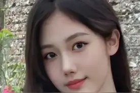 男人的背后图片