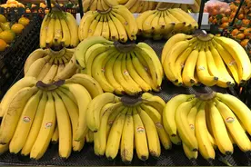 香蕉长黑斑还能吃吗？看完你就明白了，涨知识图片