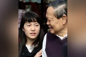 101岁的杨振宁，身体却出奇的硬朗，翁帆无意间说出其三大要求图片