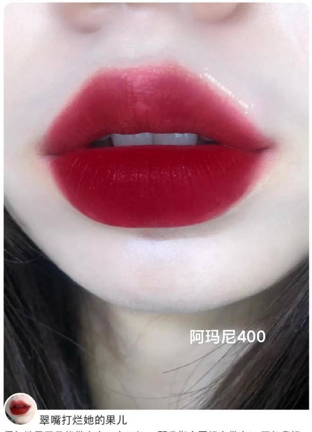 ������ǣ�������Ұ�����ı���ں�ɫ�Űɣ���������