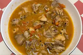 年夜饭一定要有这道百香果炖鸡，寓意新的一年黄金万两，大吉大利图片