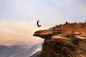 奇石烙印图片