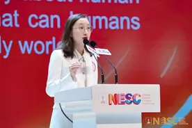 封控在寝室，这位复旦女生夺冠世界英语演讲大赛！学霸秘笈在此图片