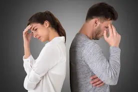 为什么中国很多中年夫妻，喜欢分床睡？到底好不好？看完涨知识了图片