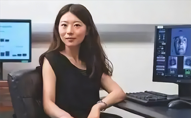 高考史上2位“最顶级状元”，一个留美当教授，一个中科院研究员