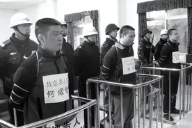 2002年，四川“黑道女皇”叶永梅伏法，蛇蝎美人的“七色”人生图片