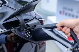 特斯拉电池寿命超预期！电动车主必看：正确充电让电池寿命更长！图片