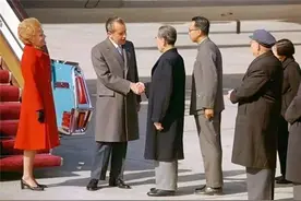 尼克松首次访华，在国宴上将一道菜全吃光，此菜后来成为了国菜图片